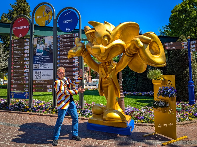 Patrick viert met een goeden Ed Euromaus 50 jaar Europa-Park