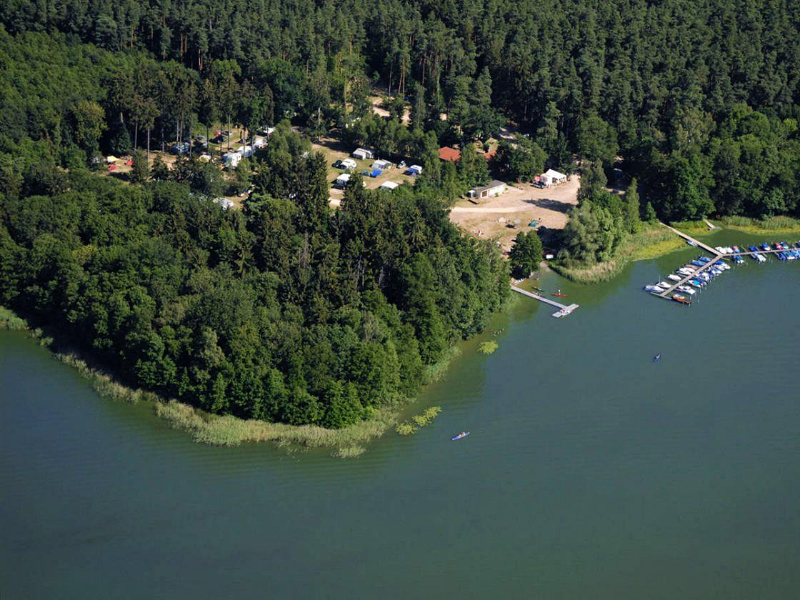 De fijne Duitse camping am Drewensee in het merengebied van Mecklenburg Voorpommeren