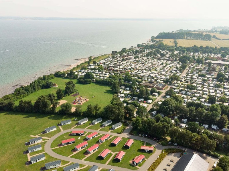 Direct aan zee kun je hier kamperen met je hond, in het noorden van Duitsland