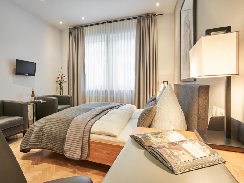 Het moderne en luxe hotel Goldener Engel in de binnenstad van het Duitse Spiers