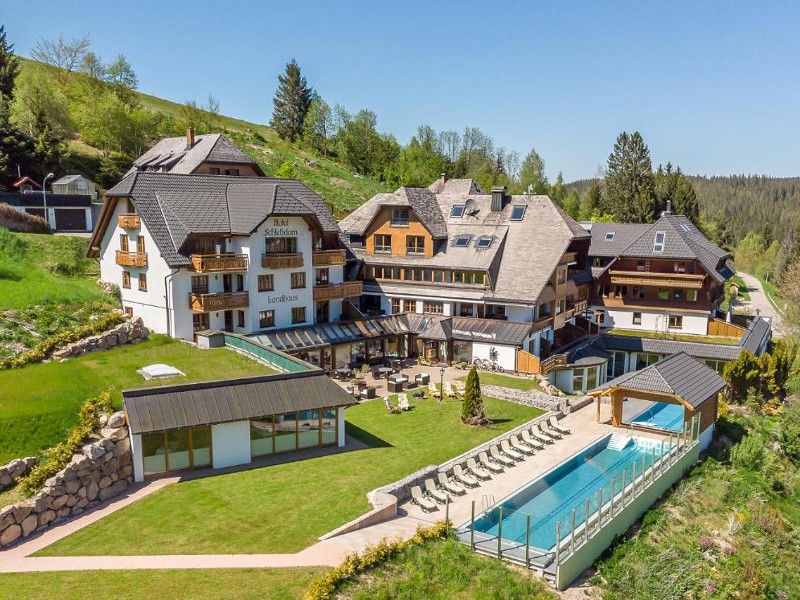 Het mooi gelegen hotel Schledorn in het Zwarte Woud