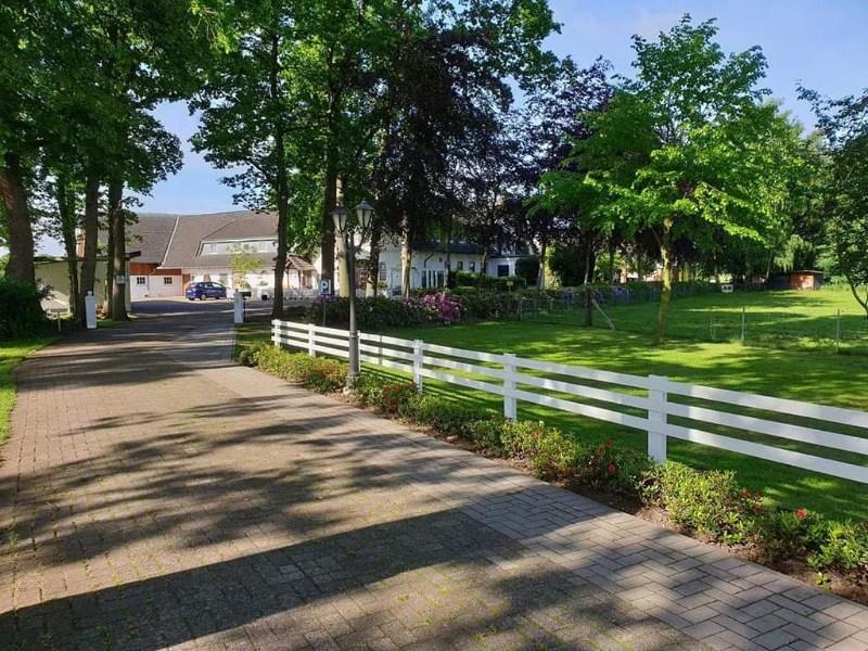 Overnachtingshotel Weinhof Groß Mackenstedt in Nedersaksen onder Bremen