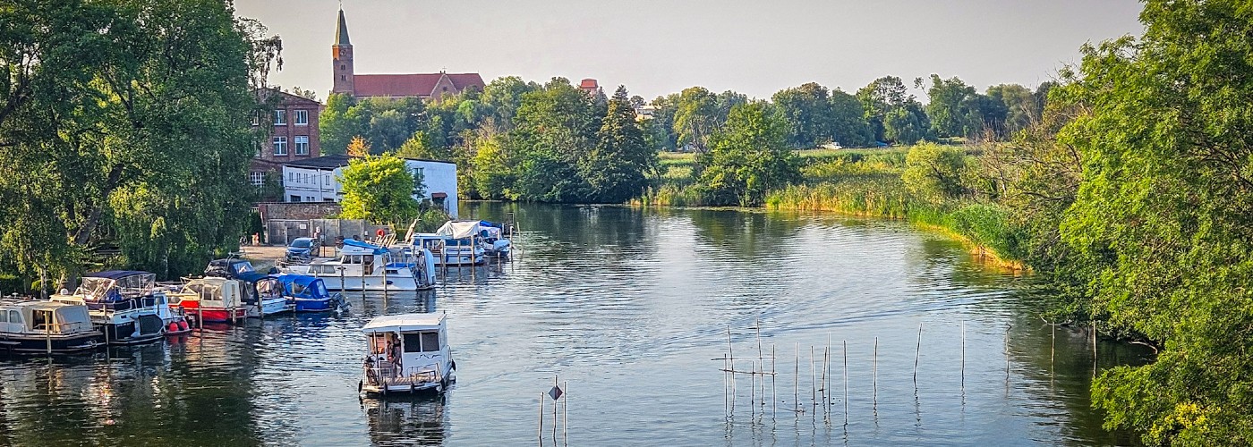 De Havel, met op de achtergrond de kathedraal van Brandenburg