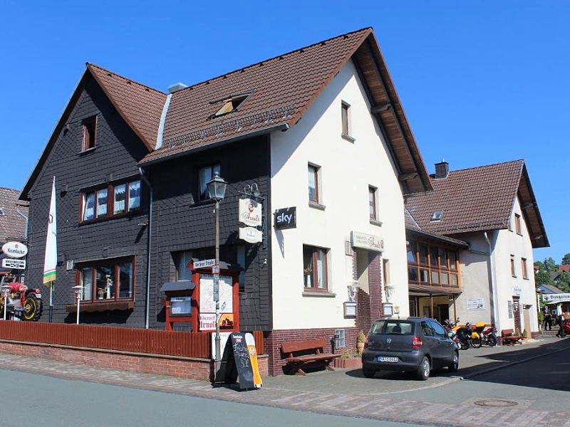 Landgasthof-Bikerhotel Arnold Sauerland