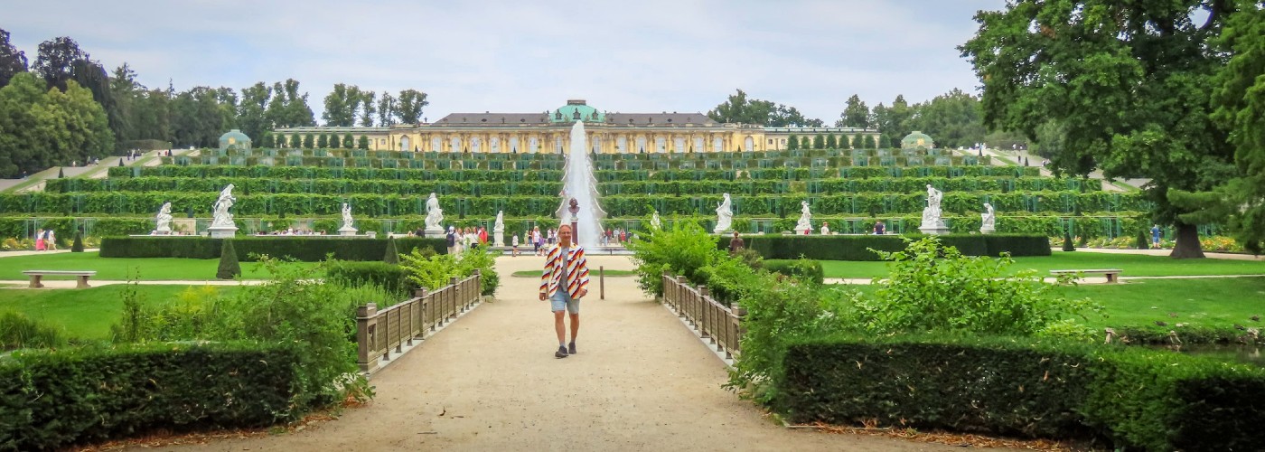 Patrick bij Slot Sanssouci in Potsdam
