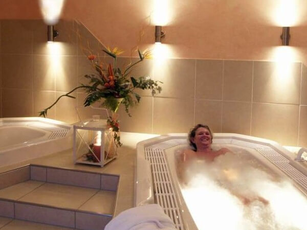 Bubbelbaden bij Hotel Hesborner Kuckuck