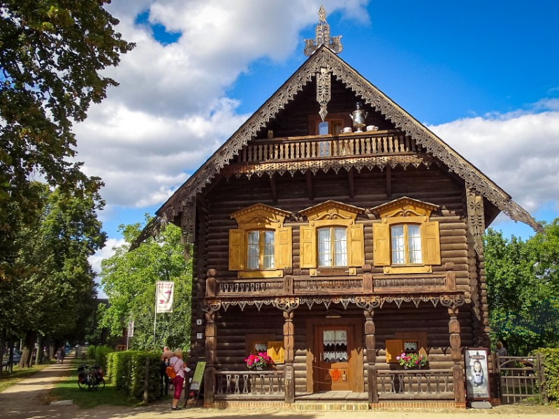 Typisch huis in de Russische kolonie Alexandrowka