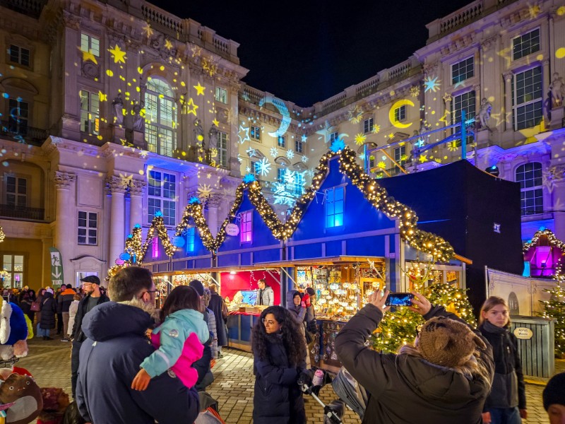 Mooie projectie op de muren van het Humboldt gebouw