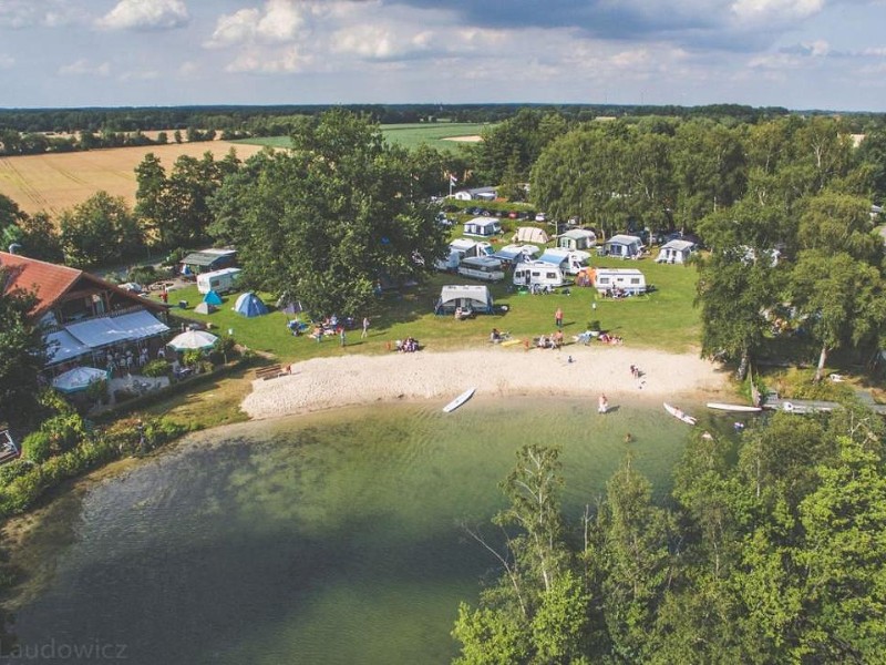 Camping Blauer See aan het meer