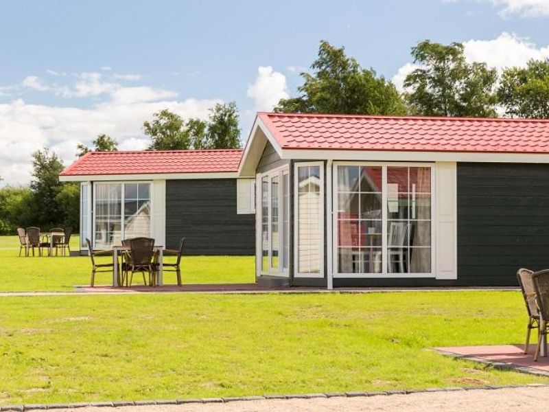 Bij camping Ostzee kun je mooie vakantiehuisjes en stacaravans huren.