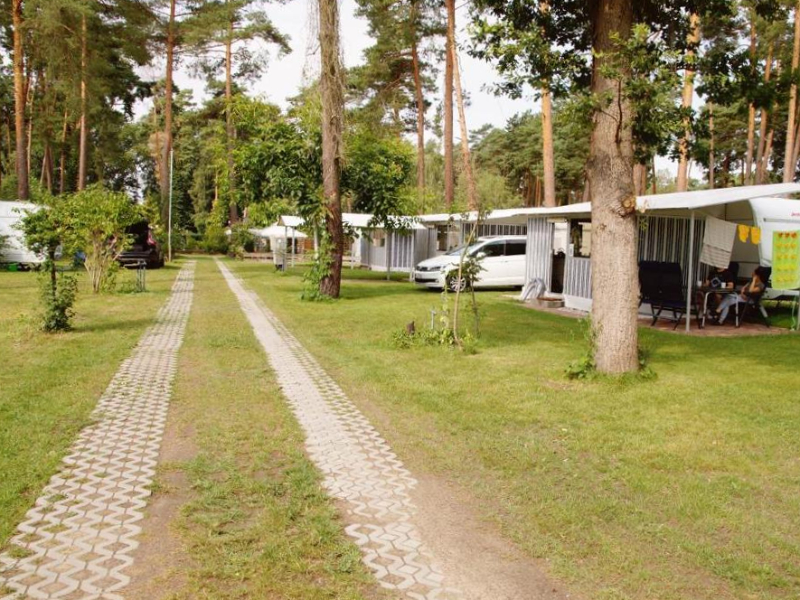 Campingplatz Wusterhausen is een rustige camping in de regio Brandenburg, Oost- Duitsland