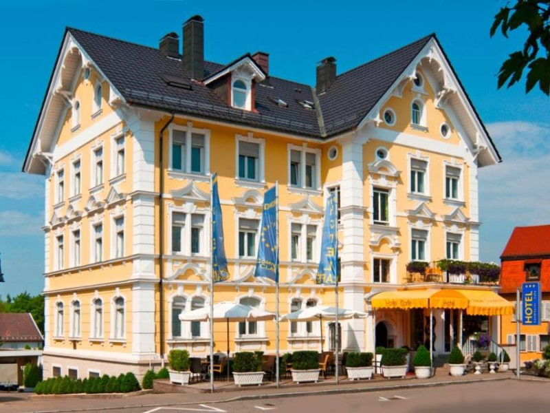 Het charmante Ebner Hotel & Konditorei in de stad Lindau, aan de Bodensee