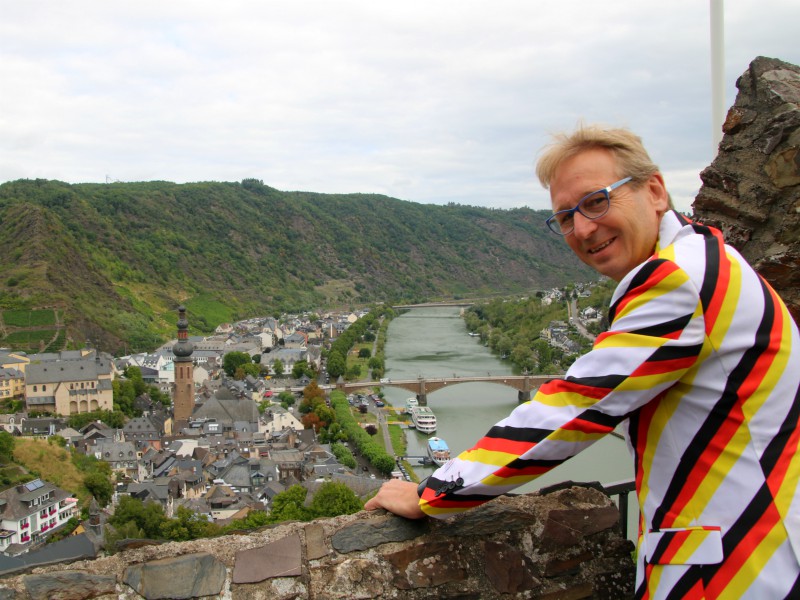 Uitkijken over de Moezel vanaf de Rijksburcht in Cochem