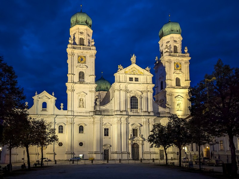 De barokke Dom St. Stephen in Passau