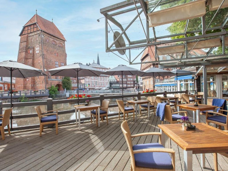 Het terras bij Dormero Bergström Lüneburg