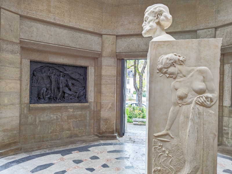Het Ernst Abbe Memorial in Jena