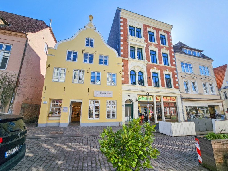 Kleurrijke koopmanshuizen in de stad Flesnburg