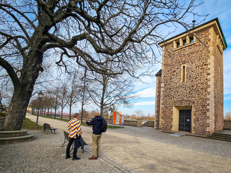 De Fürstenwall, met de toren Kiek in de Köken