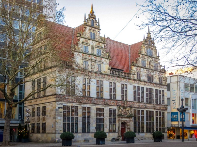 Het gewerbehaus waar nu de Handelkammer voor Ambachten gevestigd is