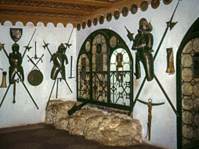 Harnassen in het interieur van kasteel Lichtenstein