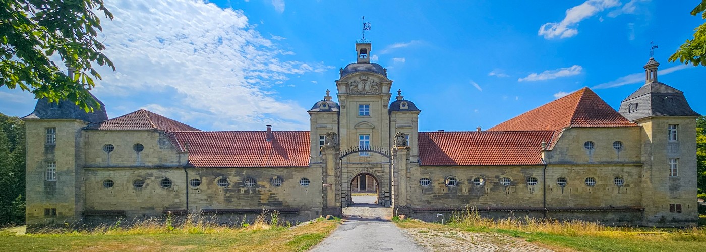 Haus Stapel is een privé-kasteel op de 100 kastelenroute