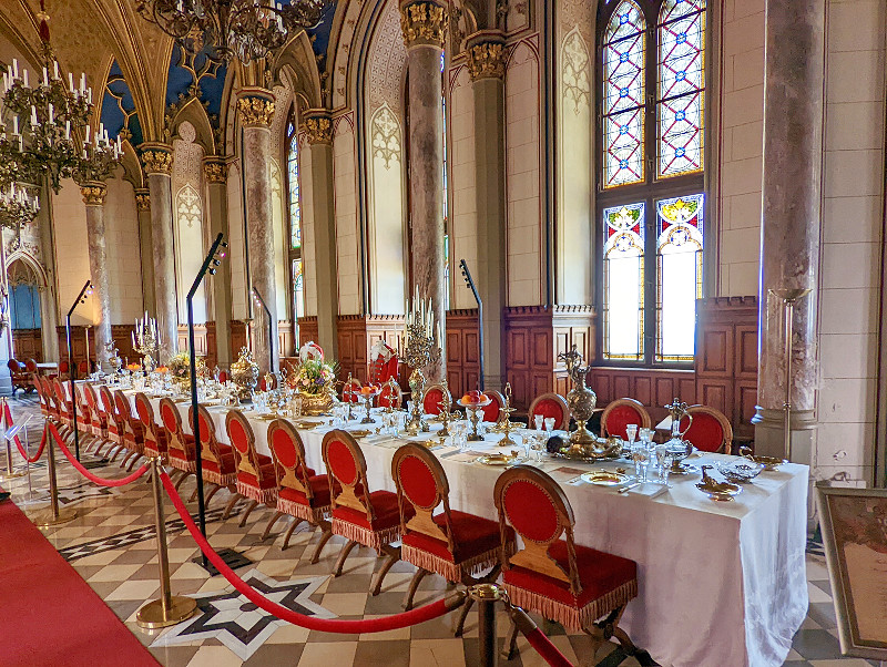 Mooi gedekte tafel in Burg Hohenzollern