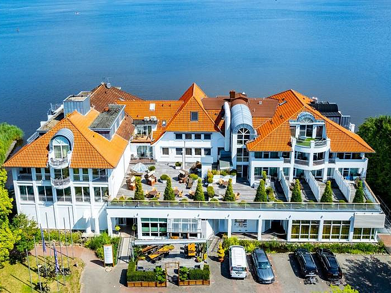 Wellnesshotel Seehotel Färhaus in Noord Duitsland