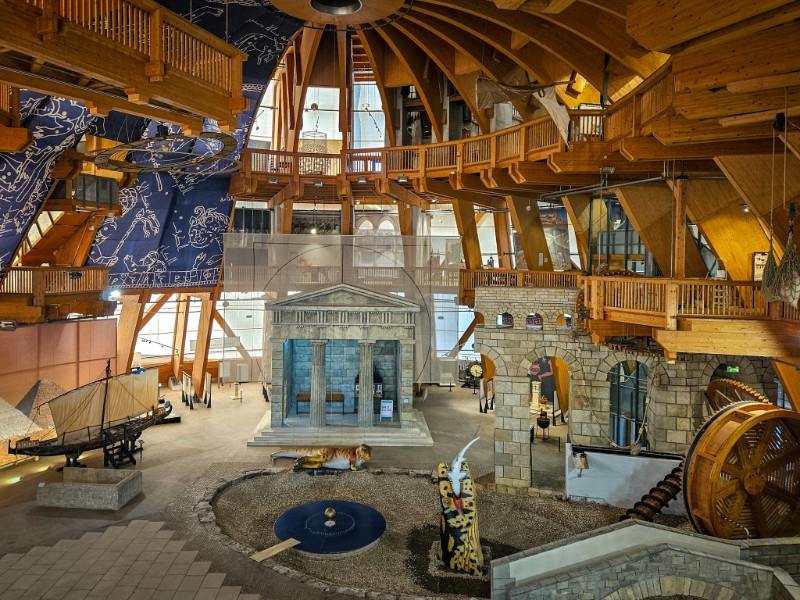 Allerlei wetenschappelijke experimenten in de Jahrhundertturm