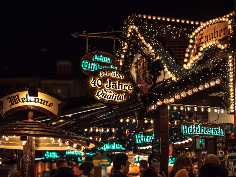 De kerstmarkt in Frankfurt