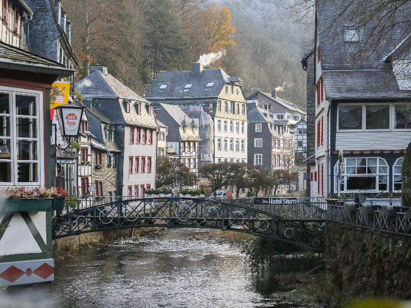 Monschau is ook in de winter heel mooi. Zelfs als er geen sneeuw ligt, zoals tijdens ons bezoek.