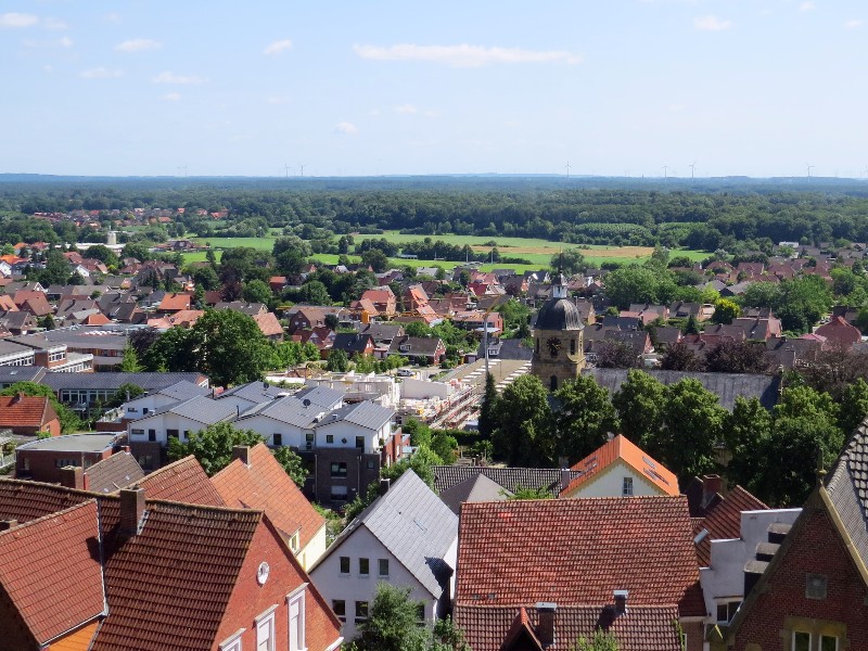 Het vlakke Münsterland vanuit Bad Bentheim gezien
