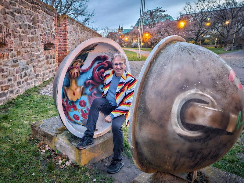 Patrick in de beroemde halve bollen van Maagdenburg