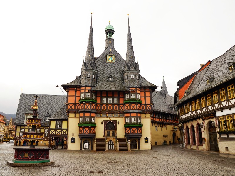 Het mooie raadhuis in het centrum van Wernigerode