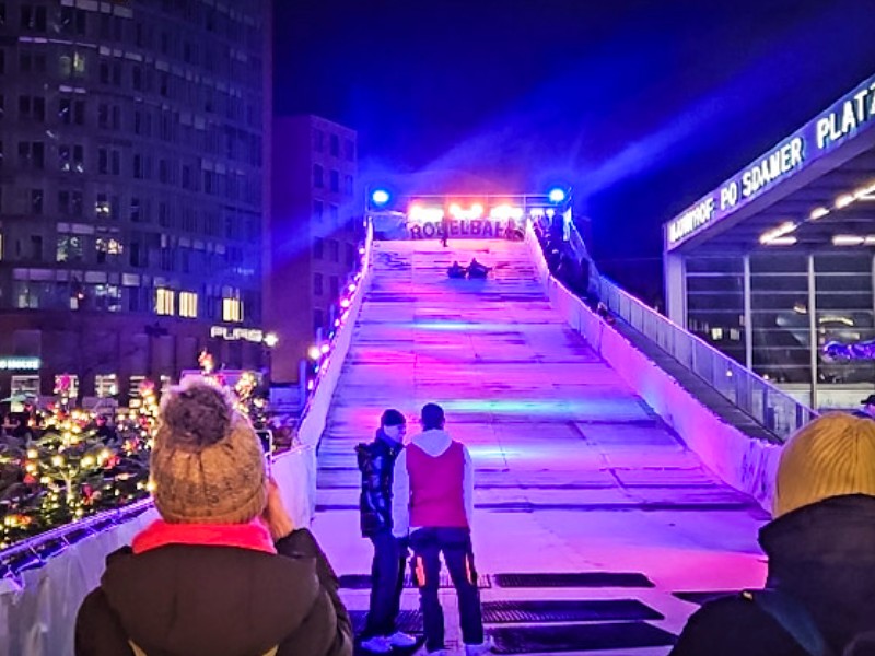 Rodelbaan op de Potsdamer Platz