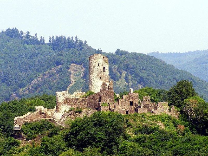 De Ruïne Winneburg vlakbij Cochem