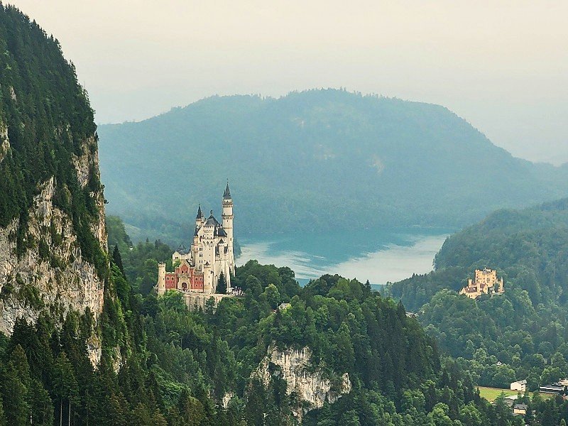 Beide kastelen van Schwangau gezien vanuit de Tegel kabelbaan