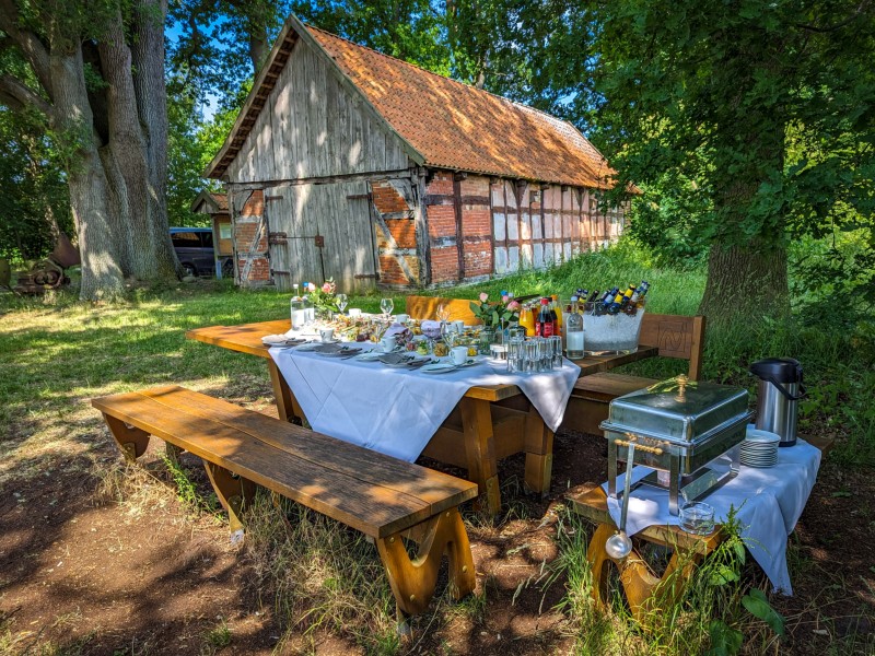 Een gedekte tafel staat op je te wachten!