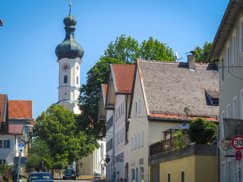 De toren van de Mühlfeldkirche