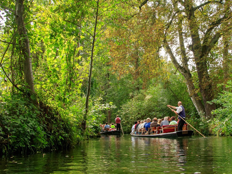 Varen met een Spreekahn in het Spreewald