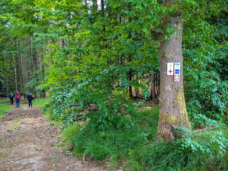 Bordjes geven aan of je nog op de juiste route loopt