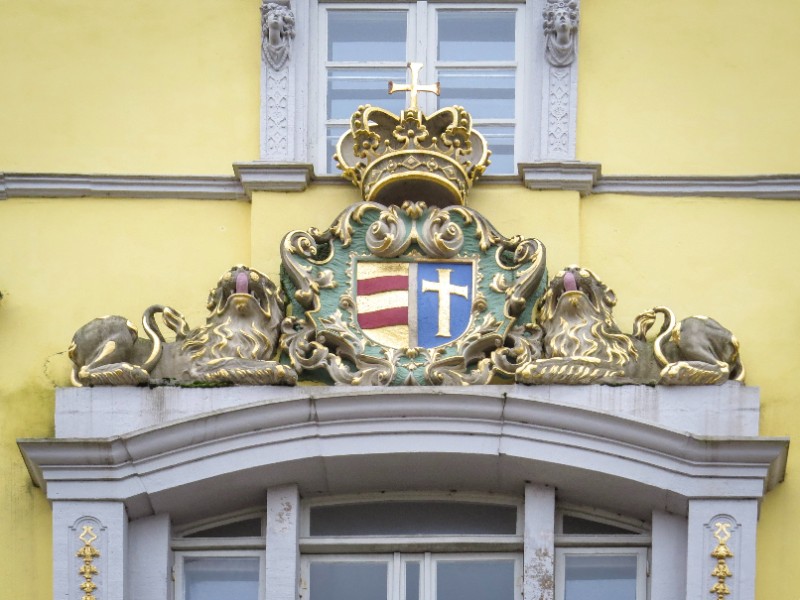Wapenschild van Oldenburg boven de ingang van het Slot