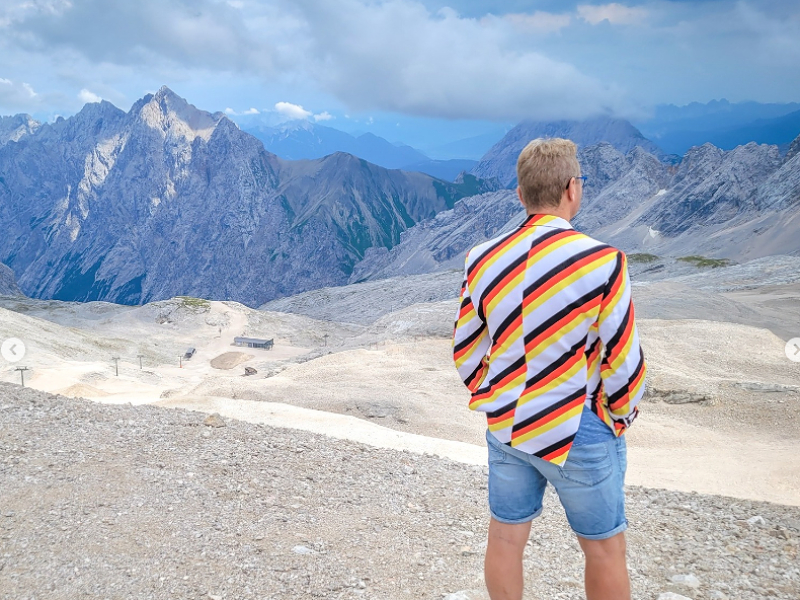 Patrick na een klim naar de top van de Zugspitze